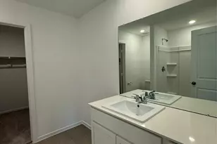 335 Parkin Ct, Conroe, TX 77303 - Photo 15