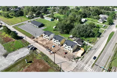 5122 Clover St Street, Houston, TX 77033 - Photo 7