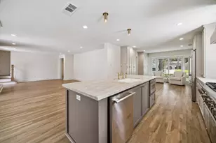 12222 Broken Bough Dr, Houston, TX 77024 - Photo 15