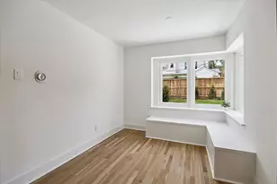 12222 Broken Bough Dr, Houston, TX 77024 - Photo 9