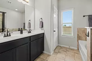 902 White Willow Dr, Texas City, TX 77590 - Photo 23