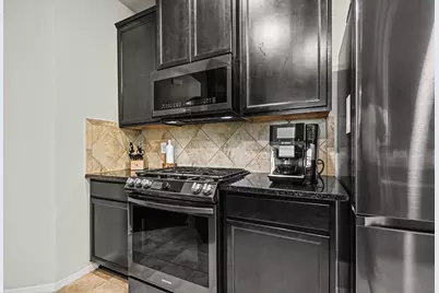 902 White Willow Drive, Texas City, TX 77590 - Photo 13