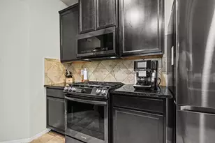 902 White Willow Dr, Texas City, TX 77590 - Photo 13