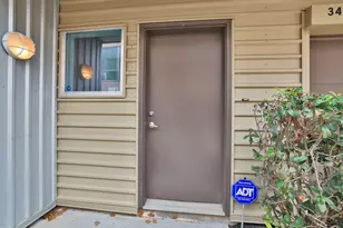 349 Sydnor St, Houston, TX 77020 - Photo 3