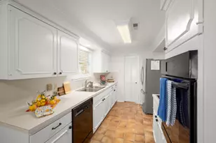 10715 Chevy Chase Dr, Houston, TX 77042 - Photo 21