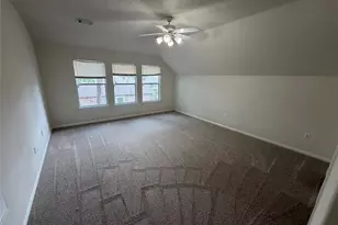 27 Yacht Harbor, Montgomery, TX 77356 - Photo 9