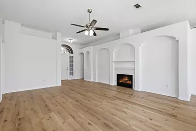 1335 Chesterpoint Drive, Spring, TX 77386 - Photo 9