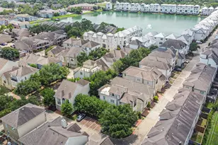 8806 Lakeshore Bend Dr, Houston, TX 77080 - Photo 43