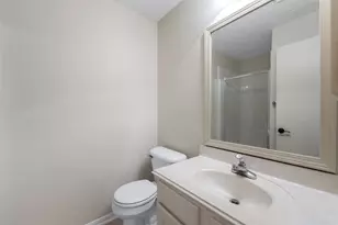8051 Bay Branch Dr, The Woodlands, TX 77382 - Photo 19