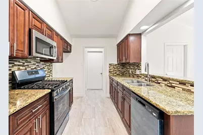 13030 Ellesmere Drive, Houston, TX 77015 - Photo 9