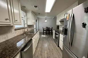 206 Verna St, Jasper, TX 75951 - Photo 7