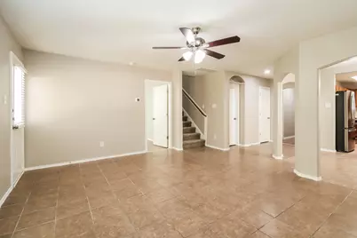 10005 Sterling Place Drive, Conroe, TX 77303 - Photo 5