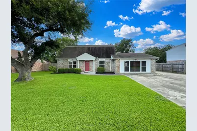 2323 37th Avenue N, Texas City, TX 77590 - Photo 3