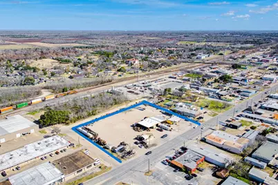 1215 Avenue H, Rosenberg, TX 77471 - Photo 3