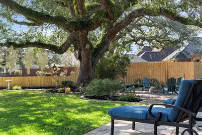 1012 Enchanted Oaks Drive, Angleton, TX 77515 - Photo 35