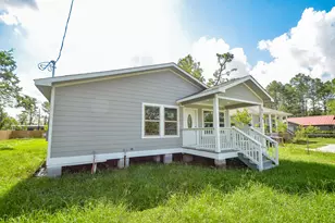 6114 Wedgefield St, Houston, TX 77028 - Photo 1