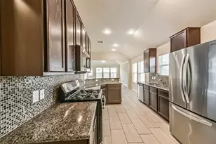 2630 Zephyr Ln, Rosenberg, TX 77471 - Photo 9