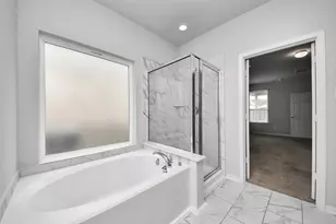 11610 Glossy Oak Ln, Houston, TX 77066 - Photo 19