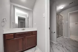11610 Glossy Oak Ln, Houston, TX 77066 - Photo 27