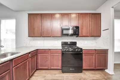 11610 Glossy Oak Lane, Houston, TX 77066 - Photo 13