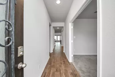 11610 Glossy Oak Lane, Houston, TX 77066 - Photo 3