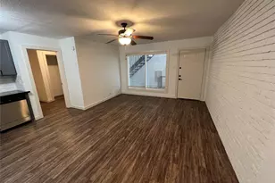 219 Marshall St, Houston, TX 77006 - Photo 1