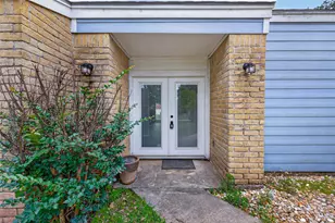 12079 Maverick Dr, Willis, TX 77378 - Photo 5