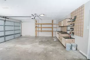 10427 Sagebluff Dr, Houston, TX 77089 - Photo 15