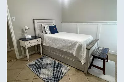 10427 Sagebluff Drive, Houston, TX 77089 - Photo 13