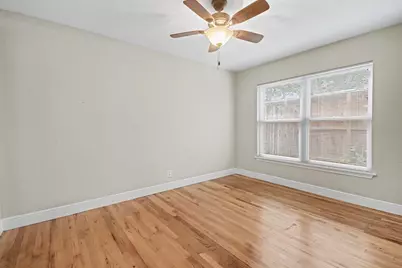4020 Blue Bonnet Boulevard #K, Houston, TX 77025 - Photo 13