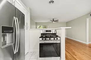 4020 Blue Bonnet Blvd, Houston, TX 77025 - Photo 9