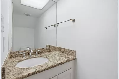1920 Augusta Drive #31, Houston, TX 77057 - Photo 9