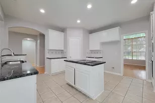 9410 Barretts Glen Ct, Houston, TX 77065 - Photo 11