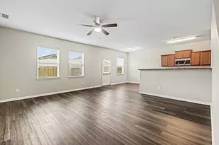 6038 Coral Cv Rd, Cove, TX 77523 - Photo 5