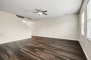 6038 Coral Cv Rd, Cove, TX 77523 - Photo 9