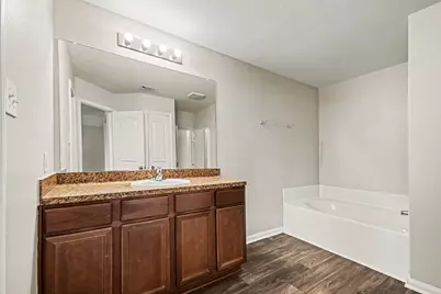 6038 Coral Cove Road, Cove, TX 77523 - Photo 17