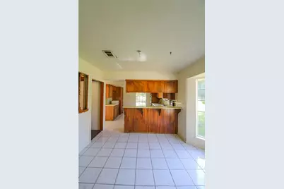 2 Elm Place, Angleton, TX 77515 - Photo 17