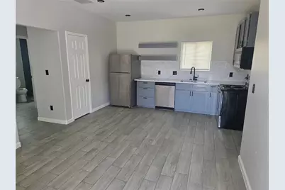 3221 Ennis Street #A, Houston, TX 77004 - Photo 5