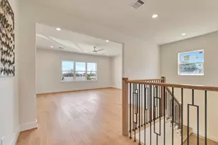 1946 Pech Rd, Houston, TX 77055 - Photo 23