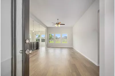 411 Wellshire Drive, West Columbia, TX 77486 - Photo 5