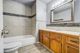 11910 Hunkler Dr, Houston, TX 77047 - Photo 17