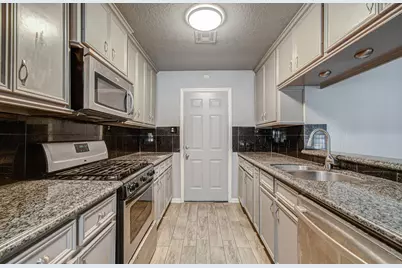 11910 Hunkler Drive, Houston, TX 77047 - Photo 5