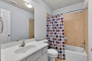 26 Ebony Oaks Pl, The Woodlands, TX 77382 - Photo 25