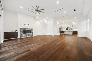 1430 Lake Pointe Pkwy, Sugar Land, TX 77478 - Photo 9