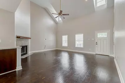8411 Syms Street, Fulshear, TX 77441 - Photo 11