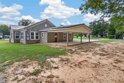 1000 E Bowie Avenue, Crockett, TX 75835 - Photo 25