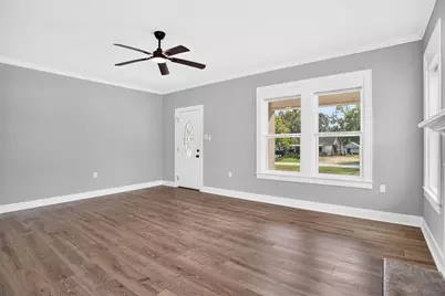 1000 E Bowie Avenue, Crockett, TX 75835 - Photo 5