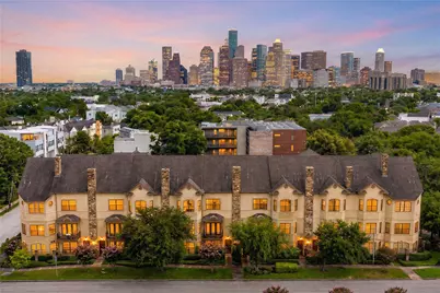 2409 Commonwealth Street, Houston, TX 77006 - Photo 1