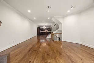 2409 Commonwealth St, Houston, TX 77006 - Photo 9