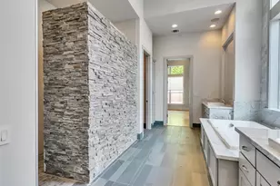 1246 Ben Hur Dr, Houston, TX 77055 - Photo 45